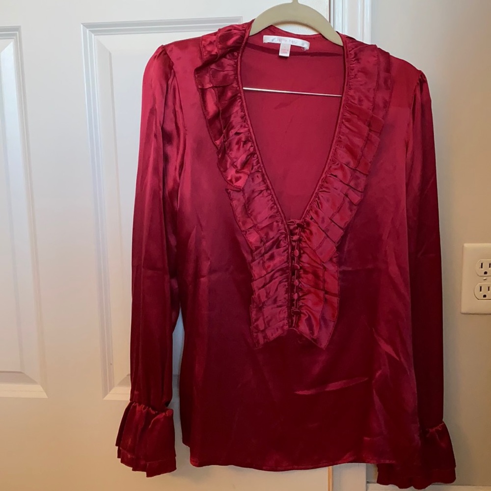Beautiful silk top. Size large. Gorgeous red color
